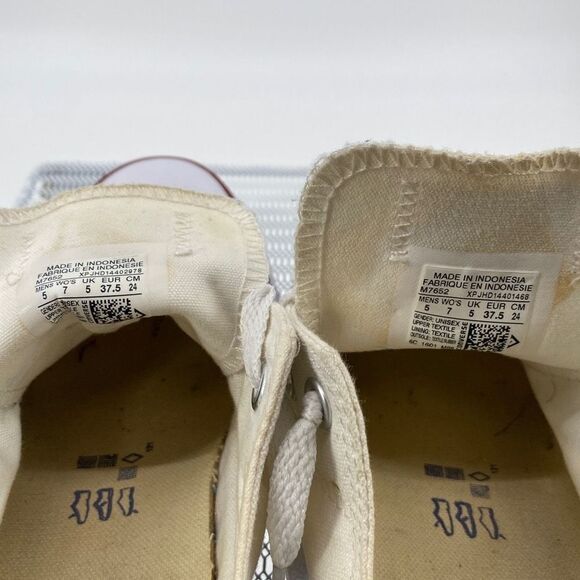 Converse Chuck Taylor All Stars Low Top Lace -Up Canvas Sneakers Cream Size 7 - Picture 11 of 11